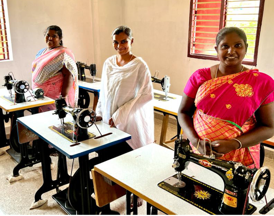 Sewing machines to widows